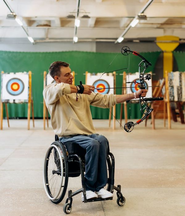 A man in a state of concentration during a physical exercise.